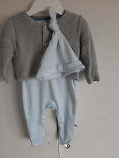 Ex M&S Baby Boys clothes 3 Pieces Set Cardigan Hat sleepsuit 0-3 months