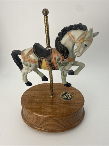 Vtg carousel collection - vtg,
