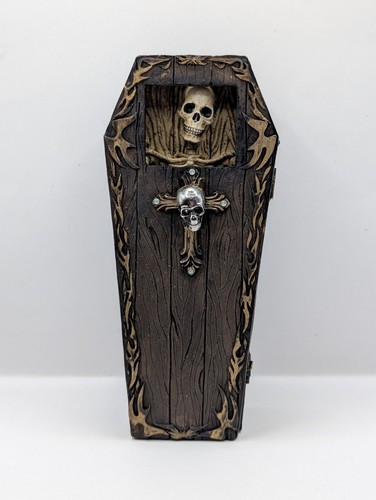 Resin gothic coffin skeleton - gothic,