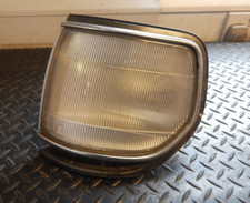GENUINE 1993 TOYOTA LANDCRUISER NS PASSENGER SIDE INDICATOR LIGHT LAMP [DAMAGED]