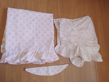 Hadida Vintage Frilled Shower