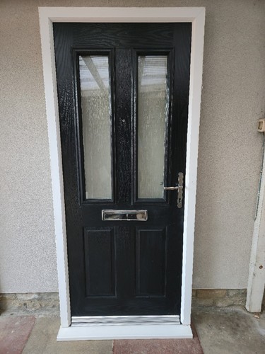 Black composite white - composite,