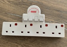 13A 4 WAY GANG EXTENSION MULTI PLUG IN MAINS SOCKET ADAPTER SPIKE SURGE PROTECT