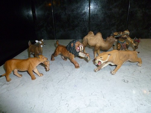 Papo animals rare smilodon - papo,