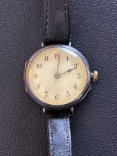 Ladies Antique Hand Wind