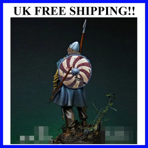 Resin figure unpainted - 1/24,