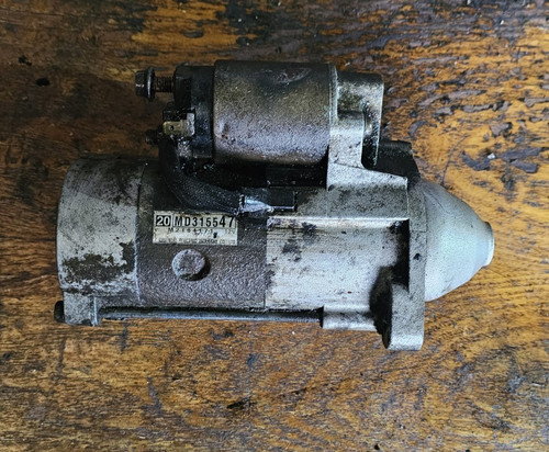 Mitsubishi pajero l200 - mitsubishi, /