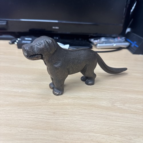 Cast iron dog formed - cast,