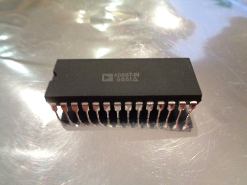 Analog devices ad667jn - analog,