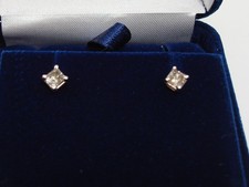 ELEGANT 14K WHITE GOLD APPROX