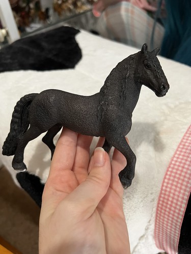 Schleich 13667 frisian - 13667,