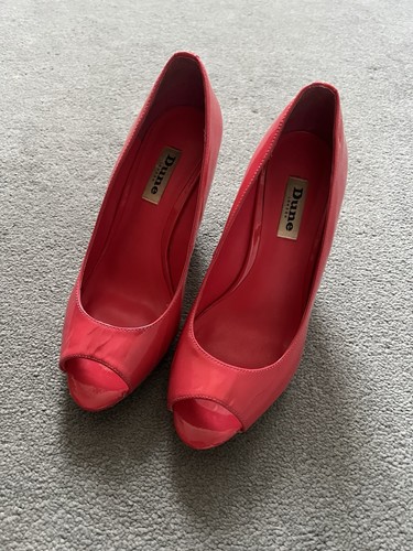 Women coral pink patent - coral,