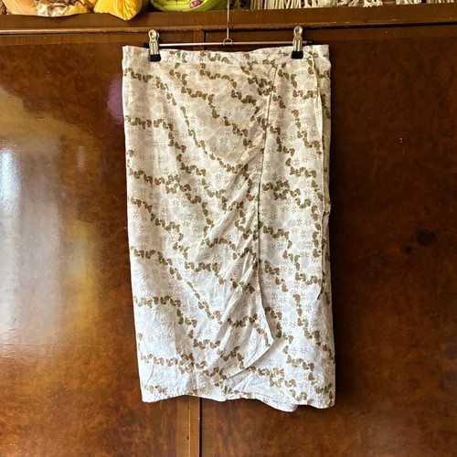Fat face floral cotton wrap