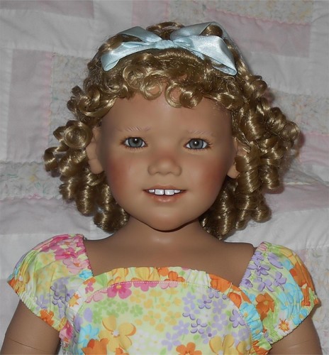 Wee norma doll wig - norma,