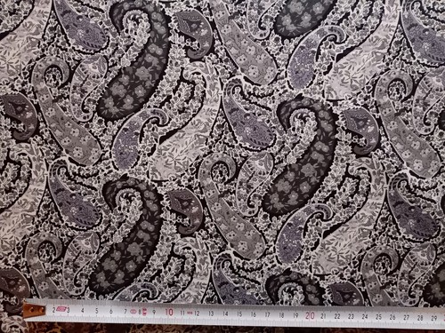 Paisley bourton liberty - bourton, tana