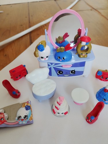 Shopkins dressing table set - dressing,