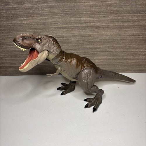 Jurassic world dino rivals - world,