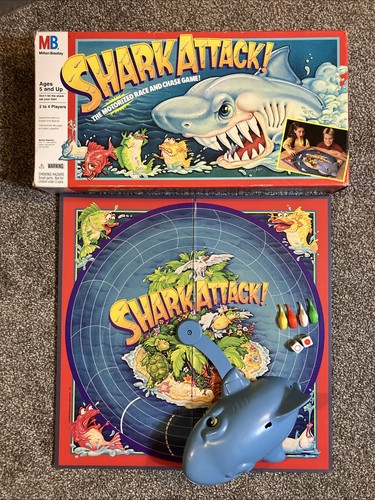 Vtg shark attack board - attack,