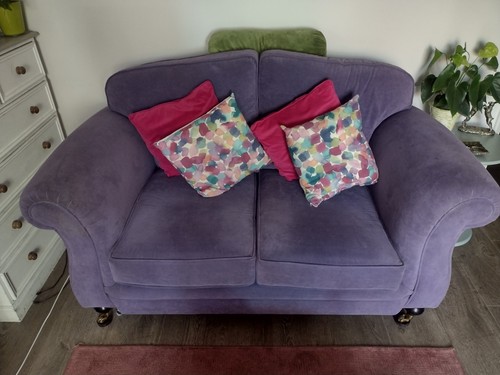 Seater settee used - 2,