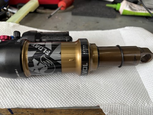 Fox float air rear - x, shock