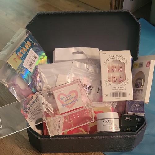 Create your own mystery box - create,