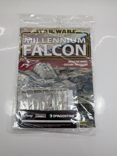 Scale millennium falcon - scale,
