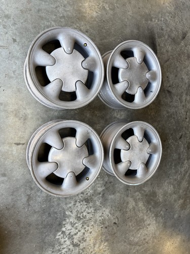 Renault clio 16v wheels 19 - clio,