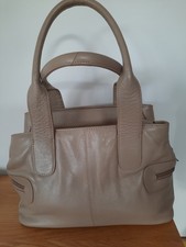 Amanda Lamb Beige Leather Hand Bag