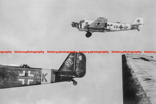 F028757 junkers on - f028757,