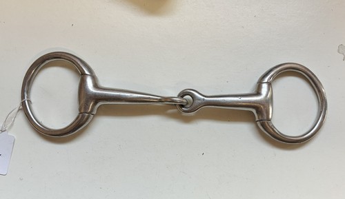Jointed snaffle bit - jointed,