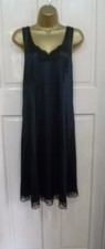 VINTAGE PRETTY BLACK SILKY NYLON LONG FULL SLIP PRETTY LACE SIZE 12