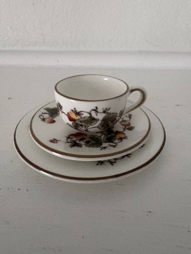 Vintage coalport strawberry - coalport, "strawberry"