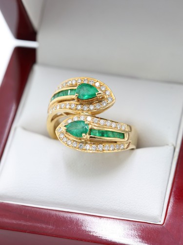 Gold emerald diamond cluster - emerald,