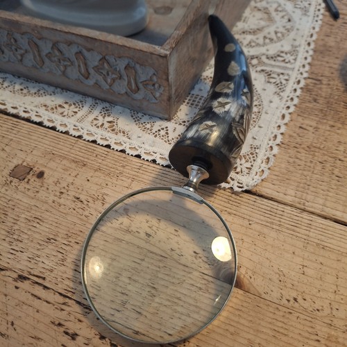 Vintage hand carved - vintage, horn