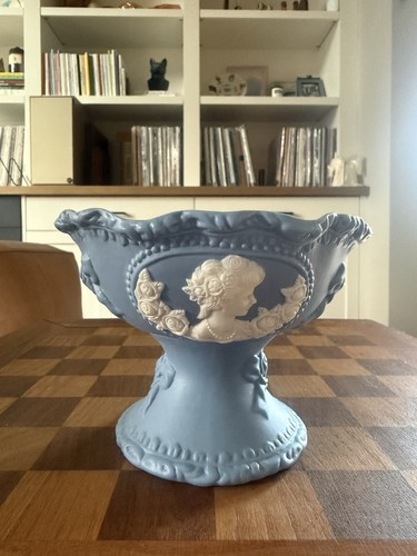 Vintage wedgwood style - wedgwood,