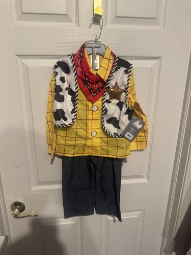 Nwt disney store - store, story
