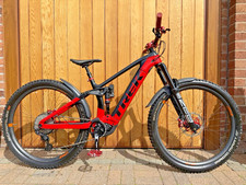 **UPGRADED** TREK RAIL 9.8