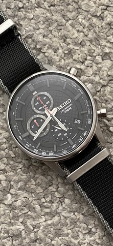 Seiko 8t67 quartz - -,