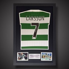 Framed Henrik Larsson Hand