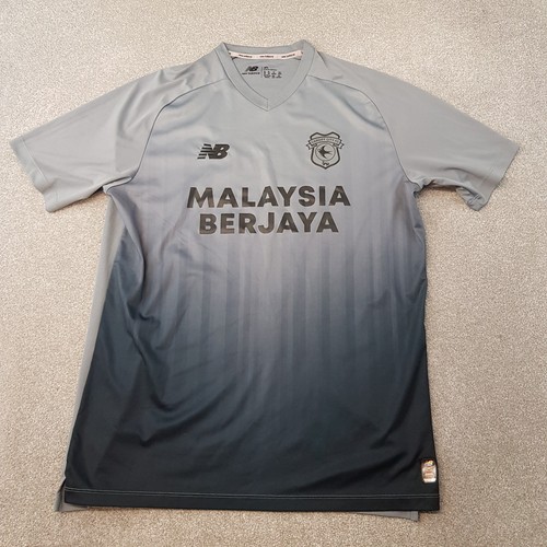 Cardiff city football shirt - cardiff, xl