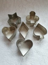 6 THICK TIN COOKIE SANDWICH FOOD CUTTERS CLUB SPADE DIAMOND STAR 2 HEARTS