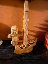 Intricate  Hand Carved Beaver