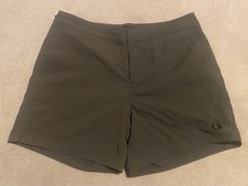 Fred Perry Men's Light Olive