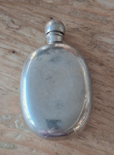 Antique 4oz pewter oval hip - 4oz,