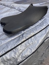 OEM yamaha R1  Big Bang front seat 2009-14 220326 14B Black