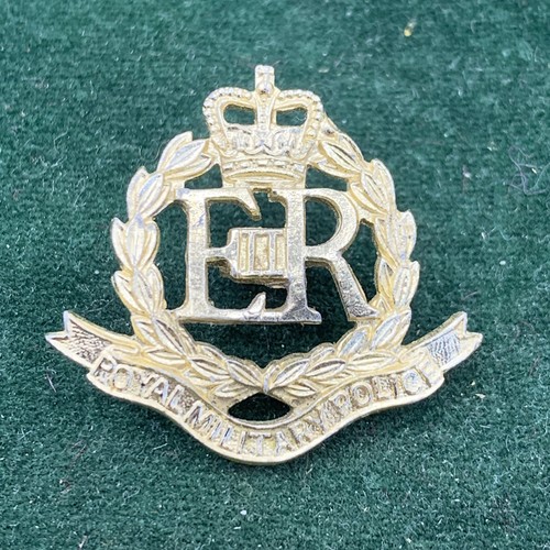 Royal military police - royal, lapel