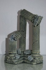 Broken Aquarium Corner Ruins Column 28 x 16 x 15 cms Suitable for all Aquariums