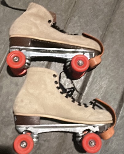Vtg riedell red wing - red,
