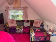 Lolvely corner unit sofa