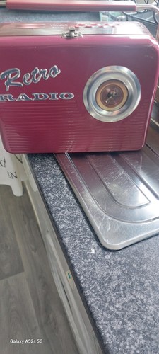 Retro radio empty tin - retro,